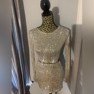 Crop top with matching sequence skirt for the holidays
